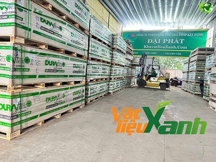 Tấm xi măng làm tường kho vật liệu xanh